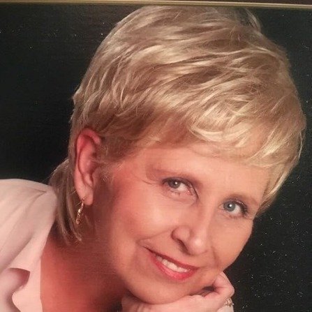 Edwina Hoyle